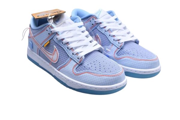 Nike SB Dunk Low Los Angeles